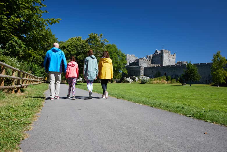 Visit Cahir Castle